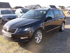 Skoda Octavia Combi 2.0 TDI Clever Bild 1