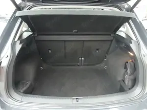 Volkswagen Tiguan Comfortline 4Motion DSG ACC*SHZ*AHK Bild 5