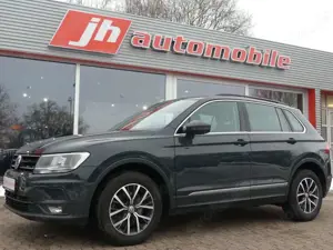 Volkswagen Tiguan Comfortline 4Motion DSG ACC*SHZ*AHK
