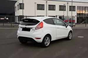 Ford Fiesta Fiesta  3-Türer 1.25 Titanium Bild 5