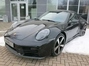 Porsche 992 Carrera APPROVED 1.HAND UNFALLFREI MATRIX-LED BOSE