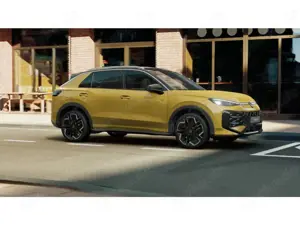 Volkswagen T-Roc 1.5 eTSI DSG R-Line Matrix Navi Panoramad. Bild 4