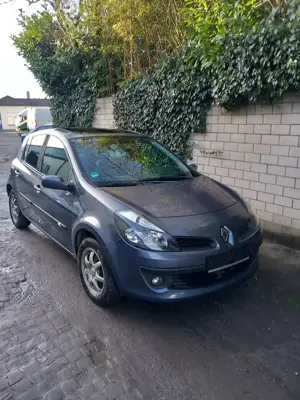 Renault Clio Clio  5-Türer 1.6 16V Expression