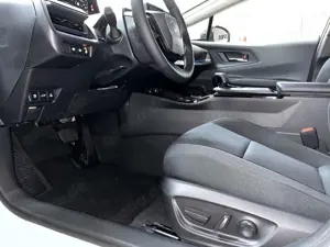 Toyota Prius Plug-in Hybrid Executive Bild 4