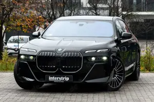 BMW 740