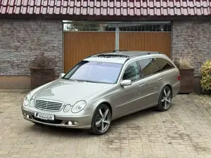 Mercedes-Benz E 350 E-Klasse*Avantgarde*TüvService Neu*8-fach-bere