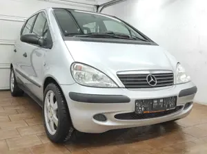 Mercedes-Benz A 160 LANG KLIMA AHK *TÜV NEU* ESP EURO-4 ALLWETTER Bild 4
