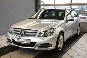 Mercedes-Benz C 200 CGI Elegance Xenon*Automatik*Navi Bild 1
