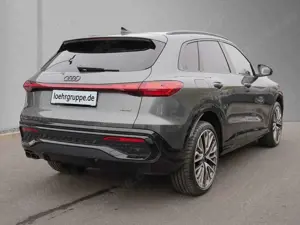 Audi Q5 40 TDI S line edition one Tech pro AHK Matrix Bild 4