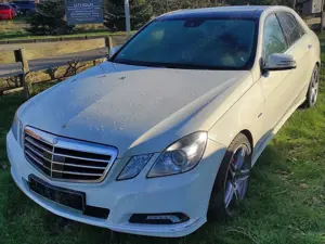 Mercedes-Benz E 350 E 350 CDI 4Matic BE 7G Avantgarde