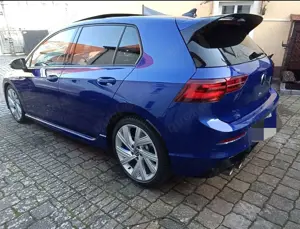 Volkswagen Golf R Performance-Akrapovic-Voll*Garantieverlängerung* Bild 3