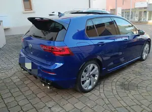 Volkswagen Golf R Performance-Akrapovic-Voll*Garantieverlängerung* Bild 2