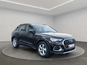 Audi Q3 35 TFSI S tronic advanced AHK+STANDHZG+LED Bild 3