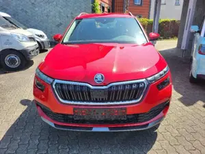 Skoda Kamiq 1.0 TSI STYLE+LED+AHK+CLIMATRONIC+1.HAND Bild 3