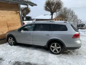 Volkswagen Passat Alltrack Basis BMT 4Motion Bild 3