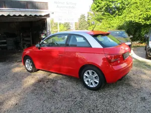 Audi A1 attraction  Tel.01722515805