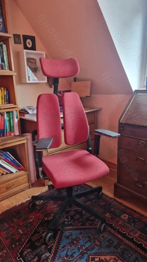 Schöner Designer Bürostuhl günstig abzugeben!