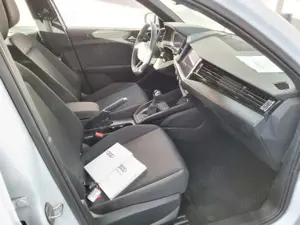 Audi A1 25 TFSI S tr. *LED*VIRTUAL*8-fach* Bild 4