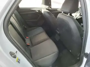 Audi A1 25 TFSI S tr. *LED*VIRTUAL*8-fach* Bild 5