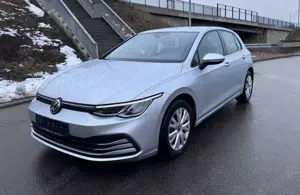 Volkswagen Golf VIII Lim. 2.0 TDI LED ACC+ CAM SHZ DAB+ App