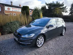 Volkswagen Golf 1.5 TSI BlueMotion DSG Highline *Navi,SHZ,APP,LED*