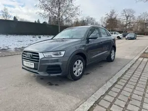 Audi Q3 sport*2.0*Display*Navi*Klimaa*AHK*1-Hand*