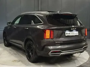 Kia Sorento Platinum 4WD *PANORAMA*19Zoll*SitzKlima*HeadUp* Bild 3