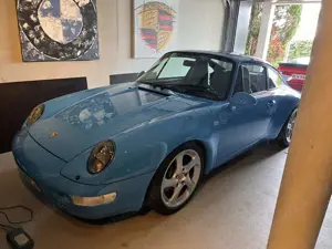 Porsche 993 911 Carrera Riviera Blue