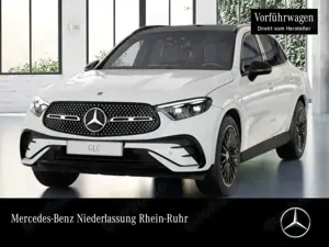 Mercedes-Benz GLC 200 4M AMG+NIGHT+PANO+360+AHK+KEYLESS+9G