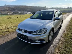 Volkswagen Golf VII Variant Trendline BlueMotion TGI