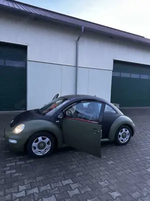 Volkswagen New Beetle 1.6 Automatik Eines der Letzten Modelle Aus 2005 Bild 2