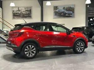 Renault Captur TCe 130 EDC GPF Intens 1.H/ACC/R-CAM/SHZ Bild 3