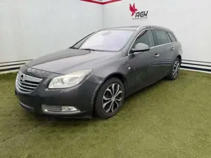Opel Insignia SportsTourer Innovation S-Heft / 2.HD!
