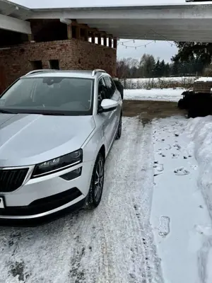 Skoda Karoq 1.5 TSI ACT DSG Drive 125 Bild 3