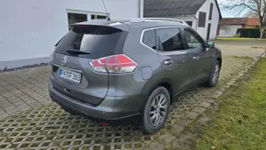Nissan X-Trail 1.6 dCi Xtronic 360, Panorama, N-Connecta Bild 3