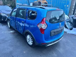 Dacia Lodgy Stepway SCe 100 7Sitzer Bild 5