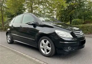 Mercedes-Benz B 180 B 180 CDI W245 sehr gepflegt TÜV bis 09/27 Bild 3