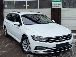 Volkswagen Passat Variant Business AHK Sitzheizung LED