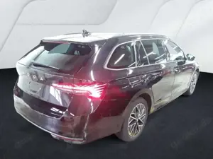 Skoda Octavia 4 IV Combi 2.0 TDI DSG Tour Stand/Matrix Bild 3