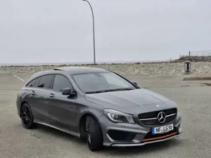Mercedes-Benz CLA 220 CLA Shooting Brake 220 (CDI) d 4Matic 7G-DCT Orange Art Edition