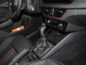 Skoda Scala 1,5 TSI Monte Carlo Digitales Cockpit Navi Bild 5