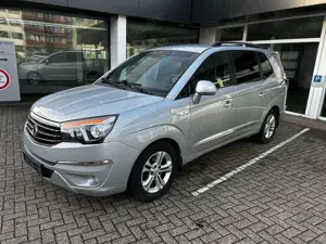 SsangYong Rodius 2.2 Diesel  Leder 7Sitzer PDC