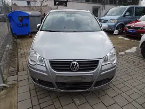 Volkswagen Polo Trendline-95TKM-Klima-ELF-4 Trüg-Tüv Neu