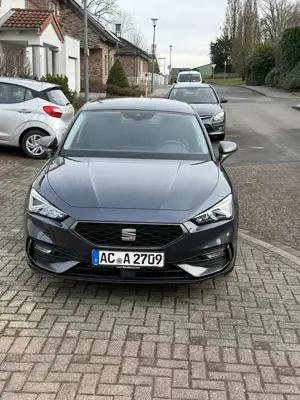 SEAT Leon Seat Leon FR 1.5 eTSI DSG | Panorama | Kamera | LE