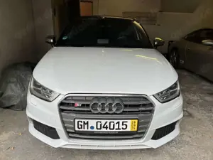 Audi S1