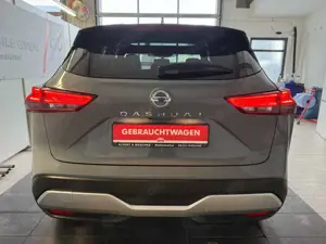 Nissan Qashqai Tekna+ 1,3 X-Tronic  AKH/BOSE/LEDER/PANO/NAVI Bild 5