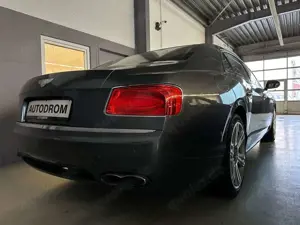 Bentley Flying Spur 4.0 V8 Aut. 1.Hand/Mwst ausweisbar Bild 5