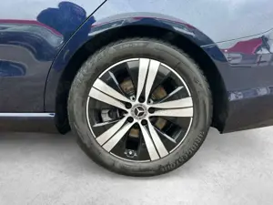 Mercedes-Benz C 300 LED Navi SHZ 360 Fernlichtass. Kam. KlimaA Bild 4