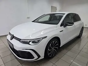 Volkswagen Golf VIII 2.0 TDI Lim. R-Line DSG LED+ Navi ACC CarPlay