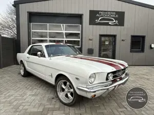 Ford Mustang Hardtop Coupe Automatik Servo V8 1965*